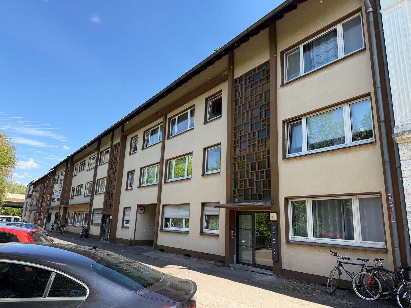 ** Helle renovierte 3 Zimmer Dachgeschoss-Wohnung mit Garage in Leverkusen Quettingen, Burgloch**, 51381 Leverkusen (Bergisch Neukirchen Lützenkirchen Quettingen)