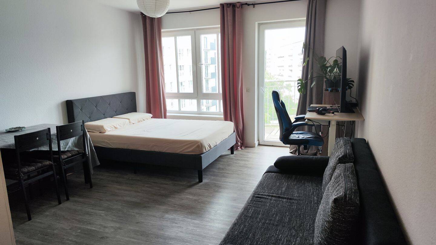 Furnished Private Studio/Appartement, 14480 Potsdam (Am Stern Drewitz Kirchsteigfeld)