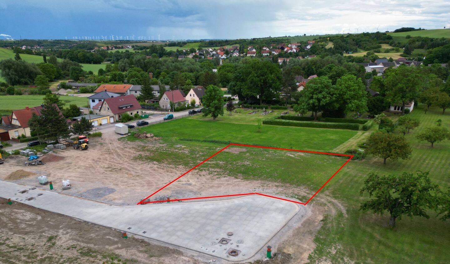 Ruhig gelegen und dennoch gut angebunden – Baugrundstück in Müllerdorf, 6198 Salzatal