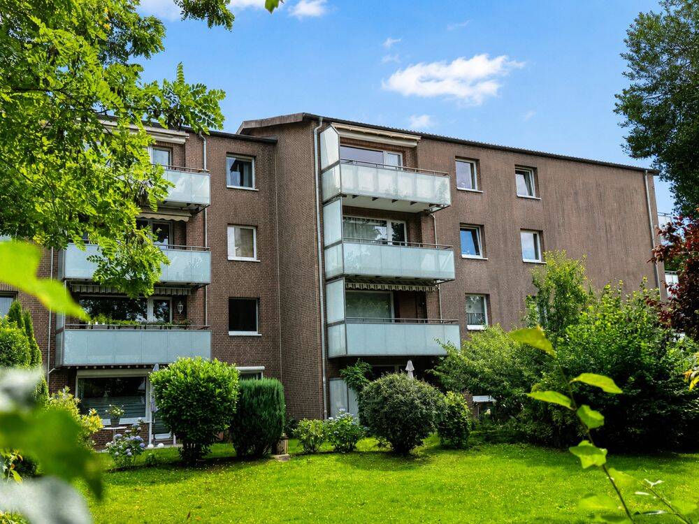 Lichtdurchflutete Whg. in der Endetage mit Balkon und TG-Stellpl. in ruhiger Lage von Eidelstedt, 22523 Hamburg (Eimsbüttel Eidelstedt)