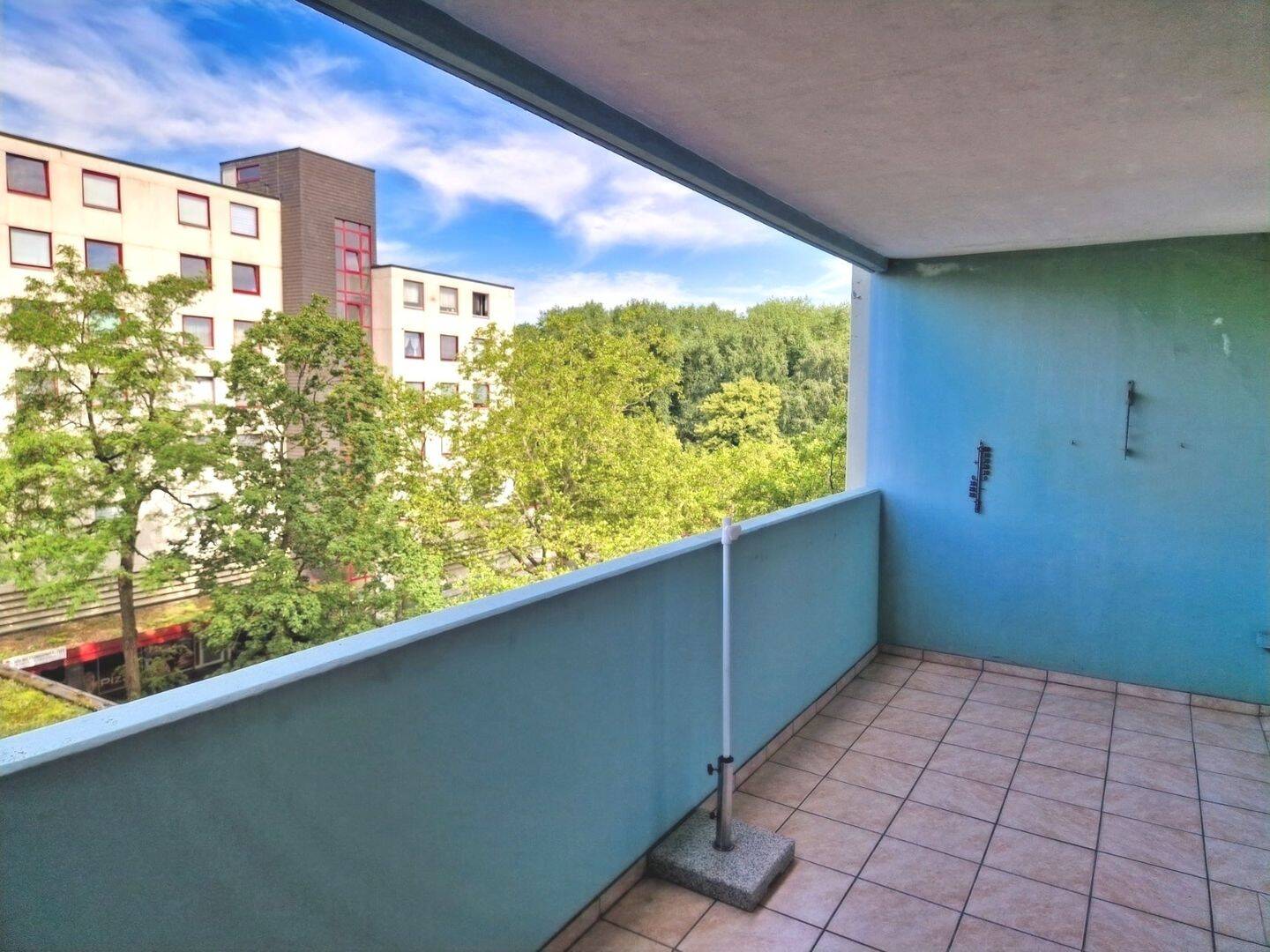 Großzügige, helle 3 Zimmer Wohnung mit Balkon, Aufzug und Stellplatz, 30179 Hannover