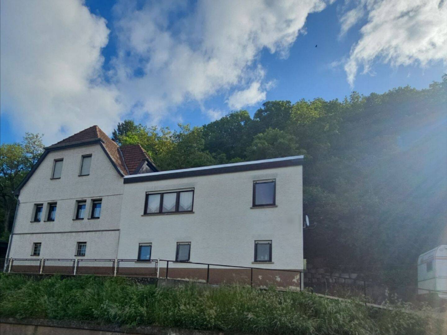 Modernisiertes Einfamilienhaus mit genügend Platz in Nahbollenbach, 55743 Idar-Oberstein