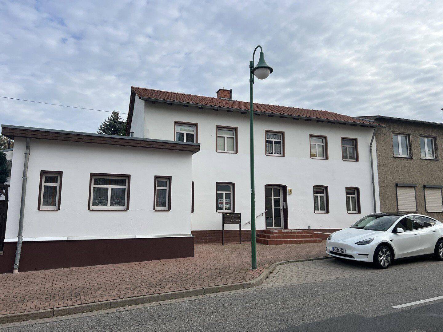 Frisch renovierte 2 Raum Wohnung im Zentrum 39444 Hecklingen, 39444 Hecklingen
