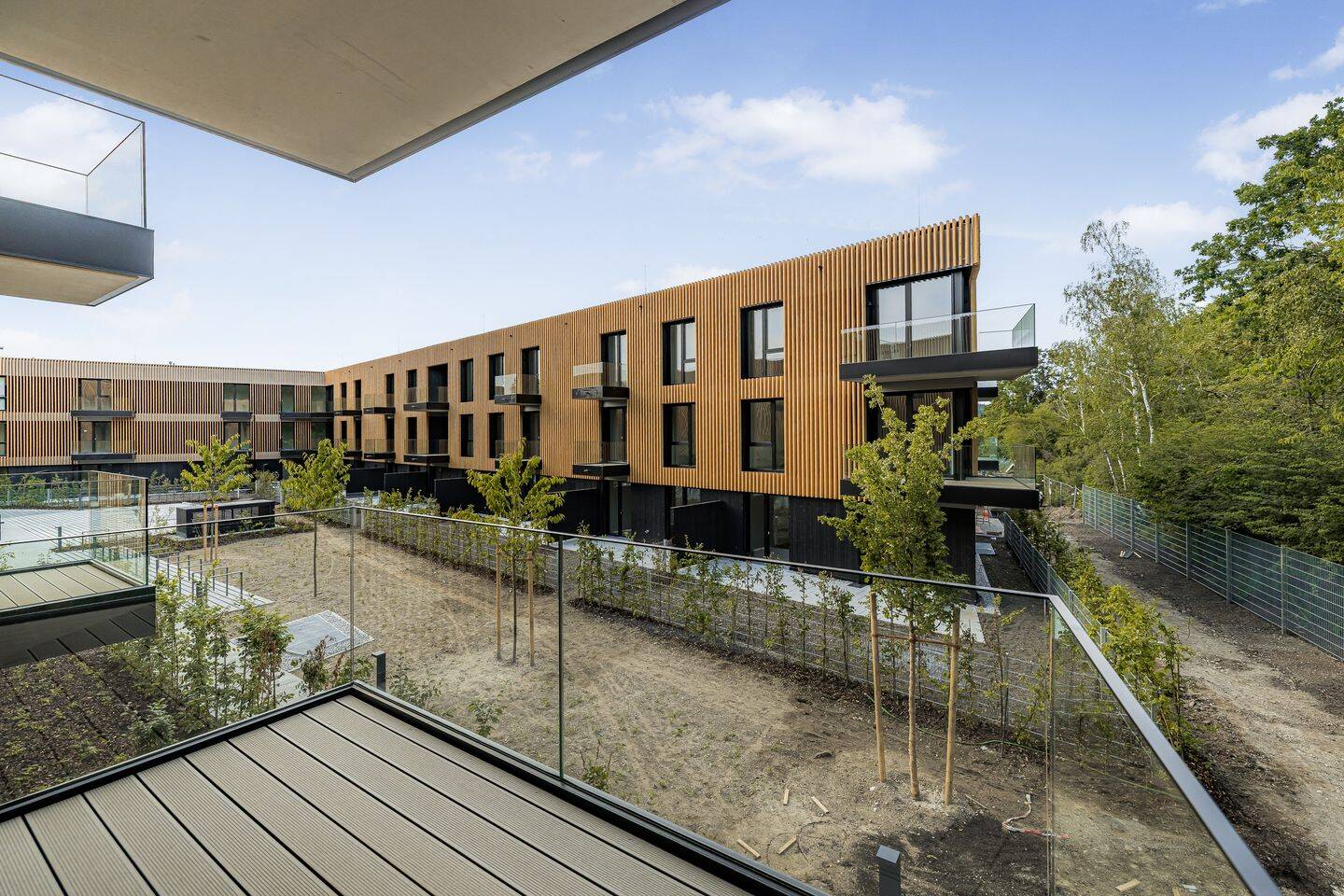 Ankommen & Aufblühen: Neubau-Erstbezug mit sonnigem Süd-Garten, 82205 Gilching