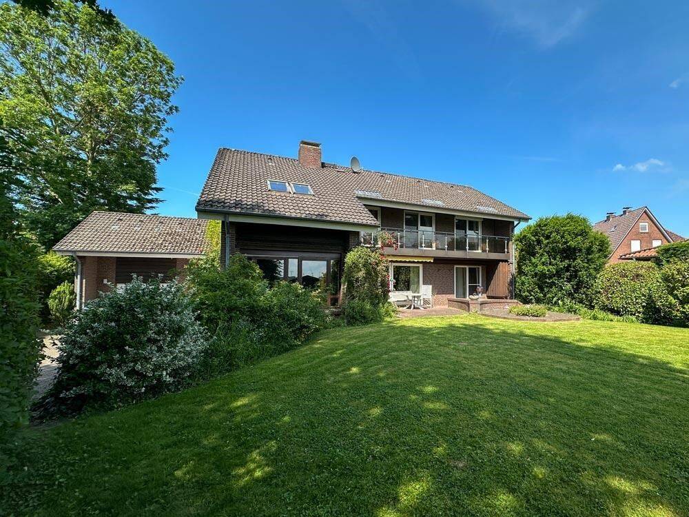 Großes Architektenhaus mit außergewöhnlichem Grundriss in Freiburg/Elbe, 21729 Freiburg (Elbe)