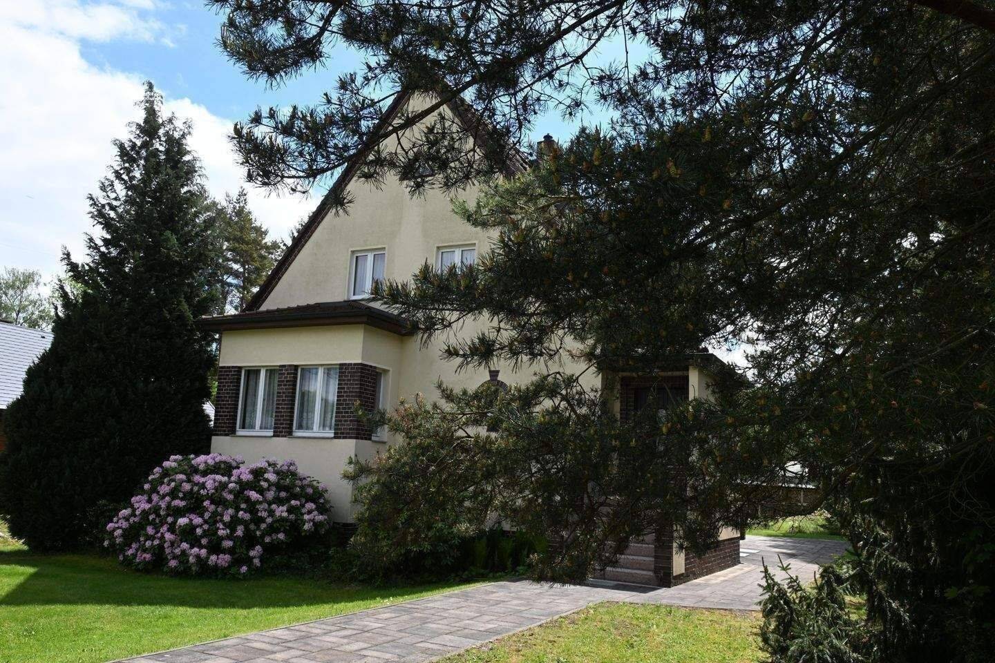 Haus in Leipzig – Althen in ruhiger Lage mit großem Grundstück – frei, 4319 Leipzig (Althen-Kleinpösna Engelsdorf)