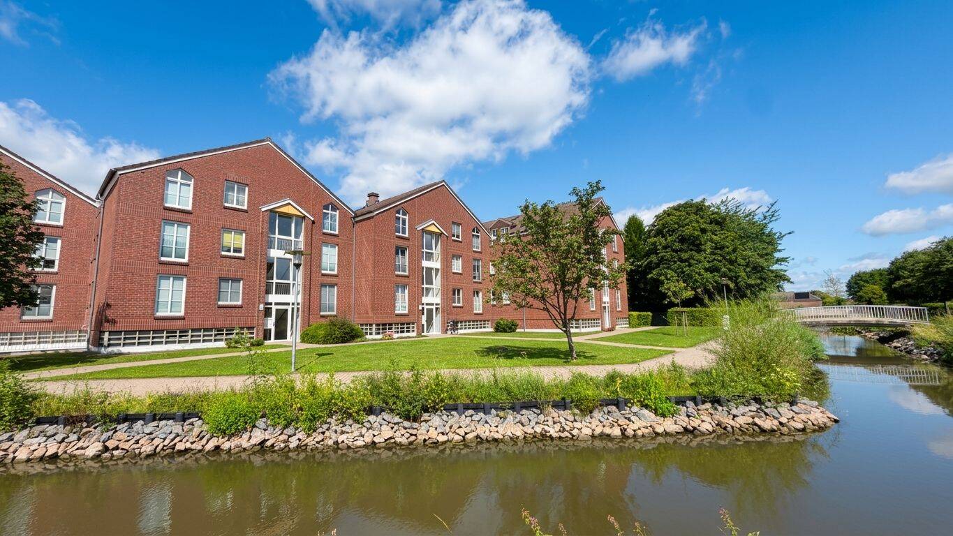 Charmante 2-Zimmer-Wohnung mit Balkon in Glückstadt, 25348 Glückstadt