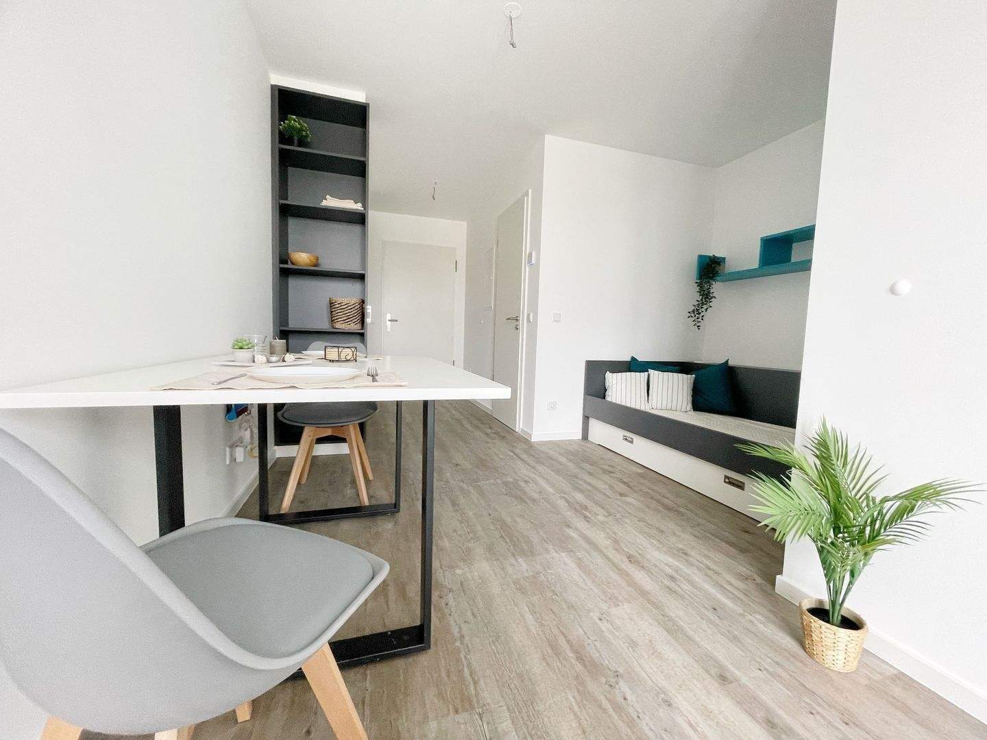 Modern möbliertes 1 Zimmer Apartment mit Balkon & WLan inkl. – Neubau, 86154 Augsburg (Oberhausen)