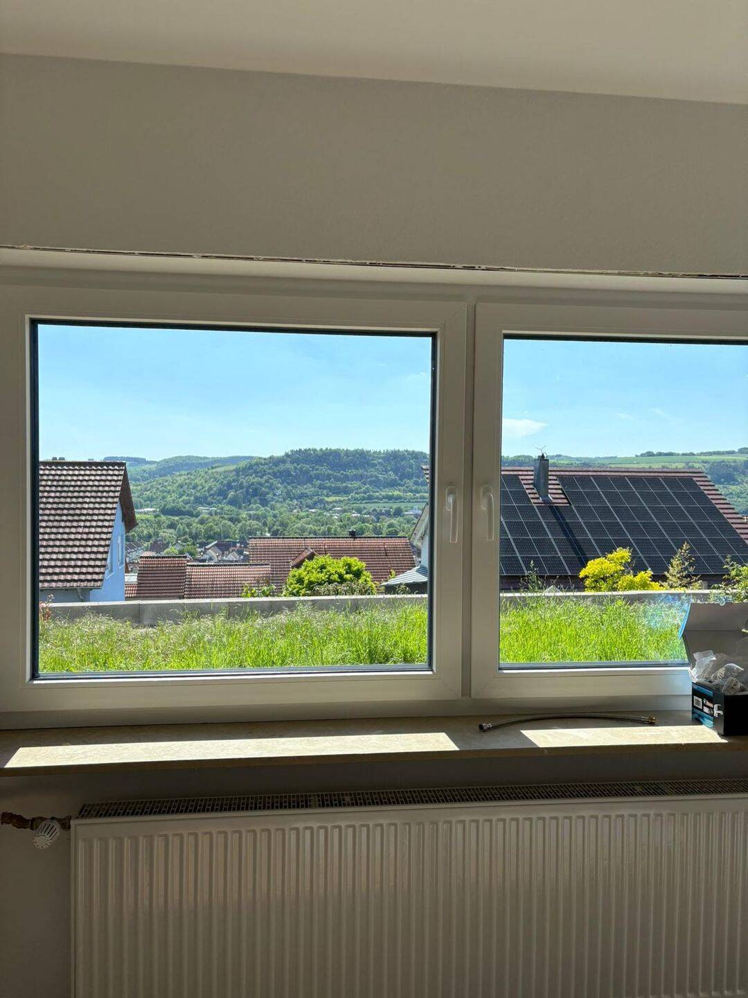 Moderne 3-Zimmer Einliegerwohnung mit HWR, Balkon/Terrasse und Stellplatz, 97922 Lauda-Königshofen