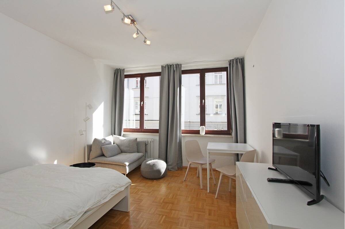 Ab August im Glockenbachviertel – Attraktives Stadtapartment in Bestlage, 80469 München (Altstadt-Lehel Ludwigsvorstadt-Isarvorstadt)