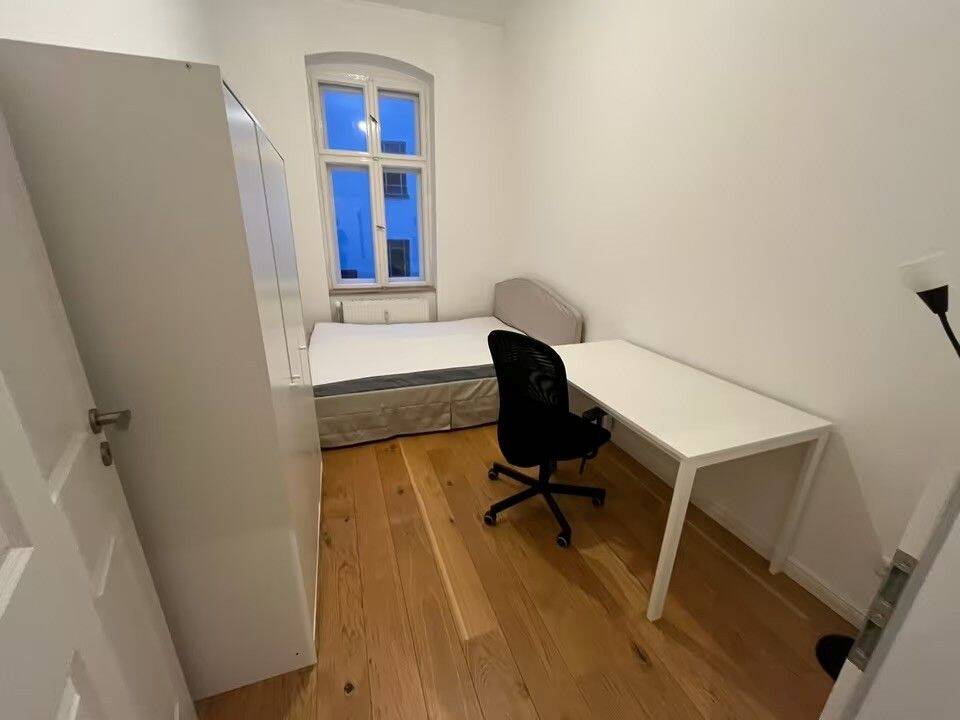 Helles WG-Zimmer in Berlin-Pankow – ideal für Studierende, 13156 Berlin (Pankow Kleingartenanlage Alte Baumschule Niederschönhausen Rosenthal)