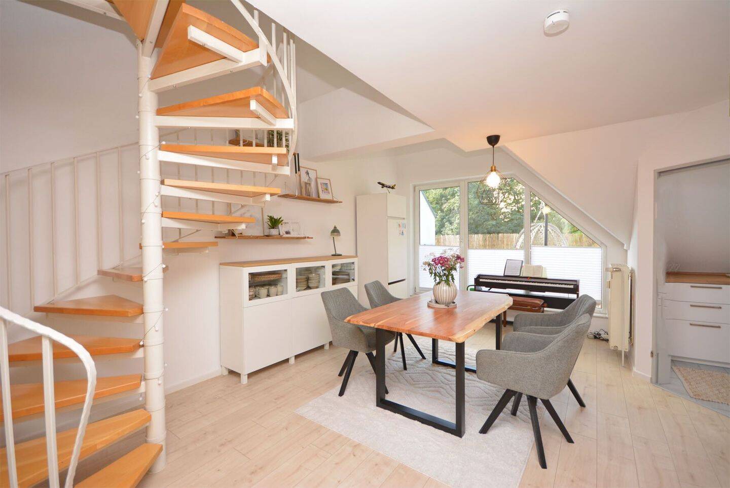 Charmante Maisonette-Wohnung mit Balkon in Troisdorf-Spich, 53842 Troisdorf