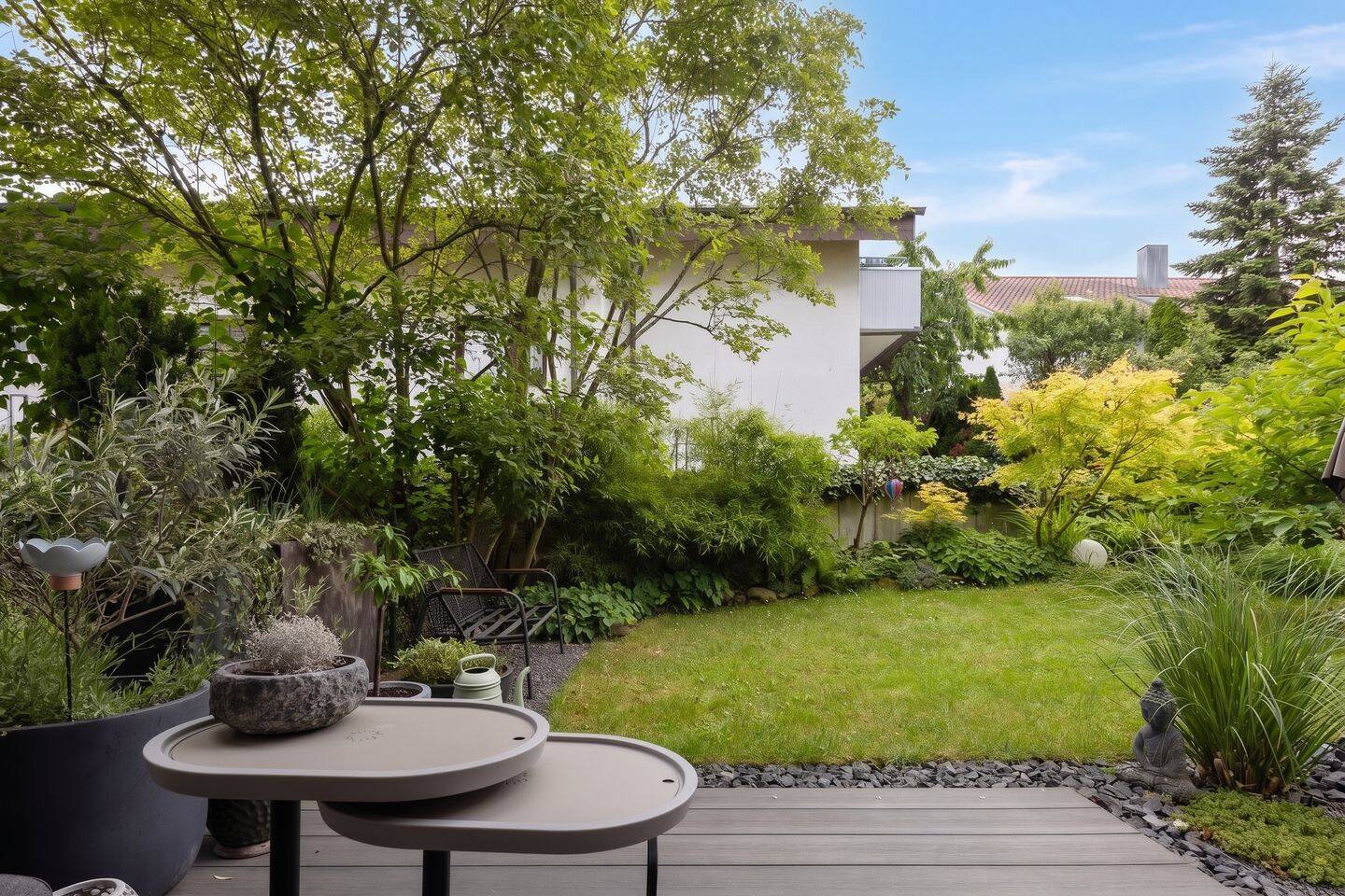 Wohnoase- sanierte 2 Zimmerwohnung mit Garten, 70839 Gerlingen