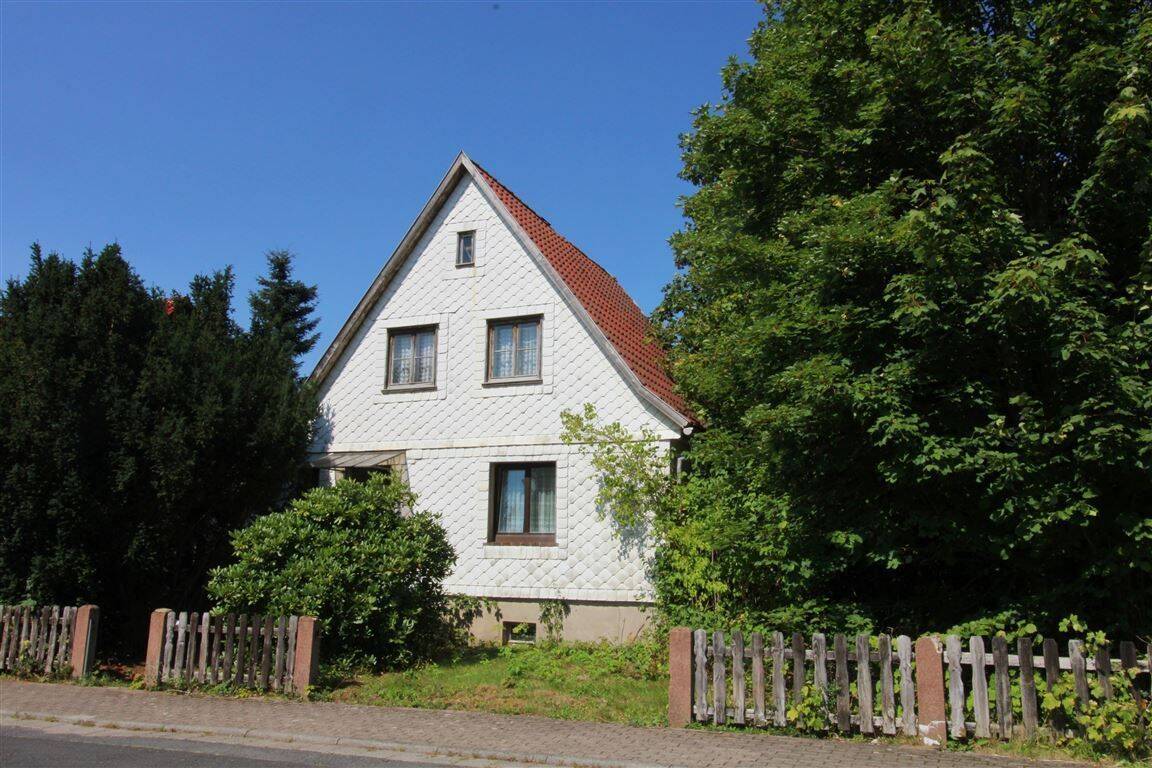Preisreduziert! Sanierungsobjekt – freistehendes EFH mit 657 m² Grundstück, 98544 Zella-Mehlis
