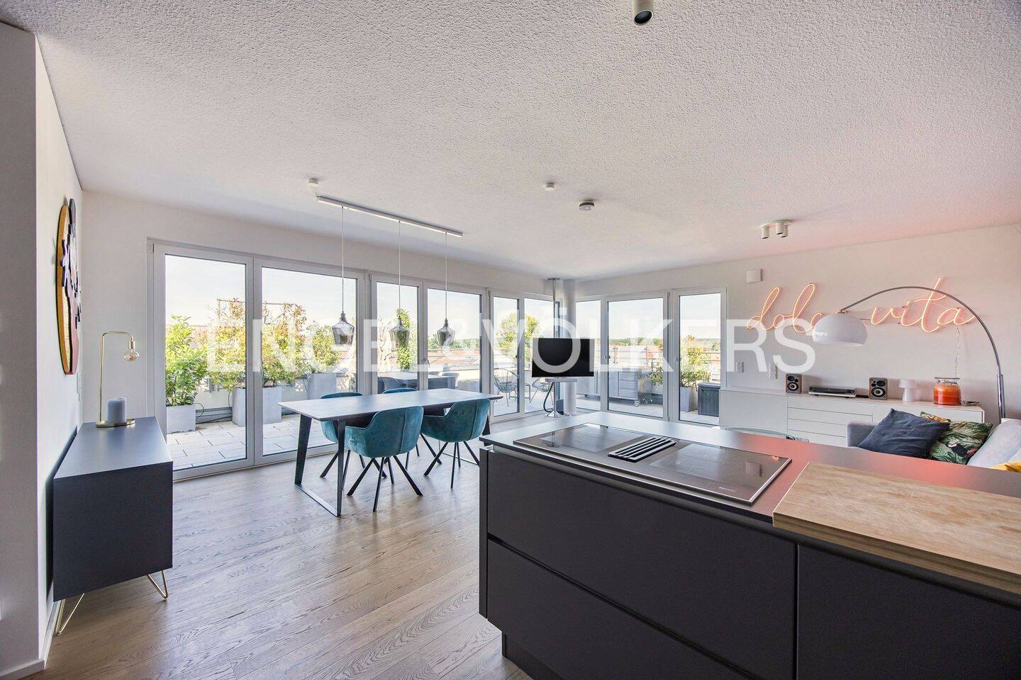 Exklusives Penthouse mit großzügiger Südwest-Dachterrasse, 90552 Röthenbach a.d. Pegnitz