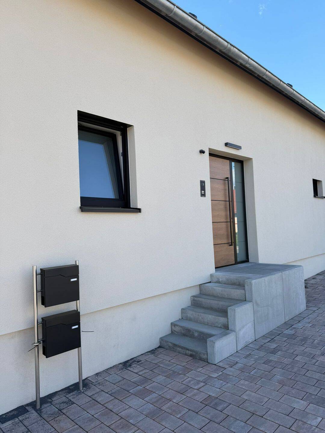 Erstbezug nach Kernsanierung – Stilvolle Wohnung (Maisonette) mit Balkon und hochwertiger Ausstattung, 68789 St. Leon-Rot (Sankt Leon)