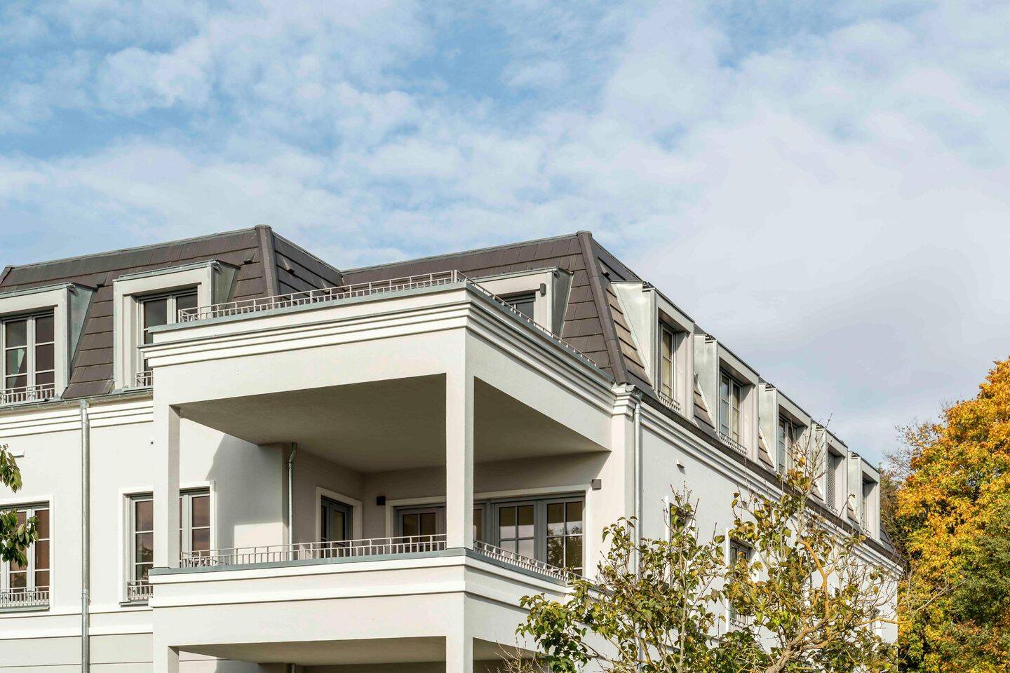 Zeitlose Architektur & nachhaltiger Komfort – Lichtdurchflutete Dachgeschosswohnung in Potsdam, 14469 Potsdam