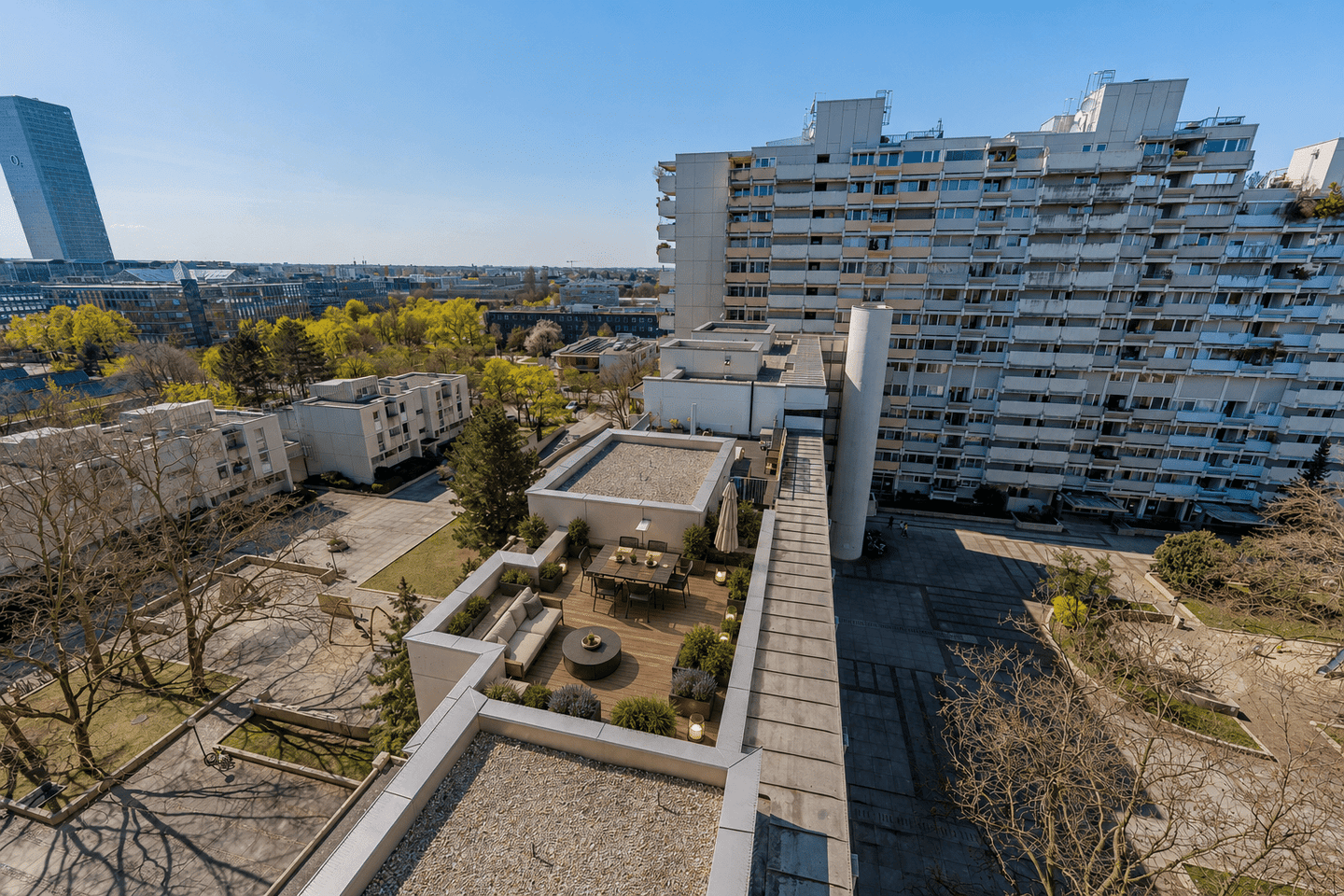 Loftgefühl mit 3,70 m Deckenhöhe & seltenes Dachterrassen-Potenzial in München, 80993 München (Moosach)
