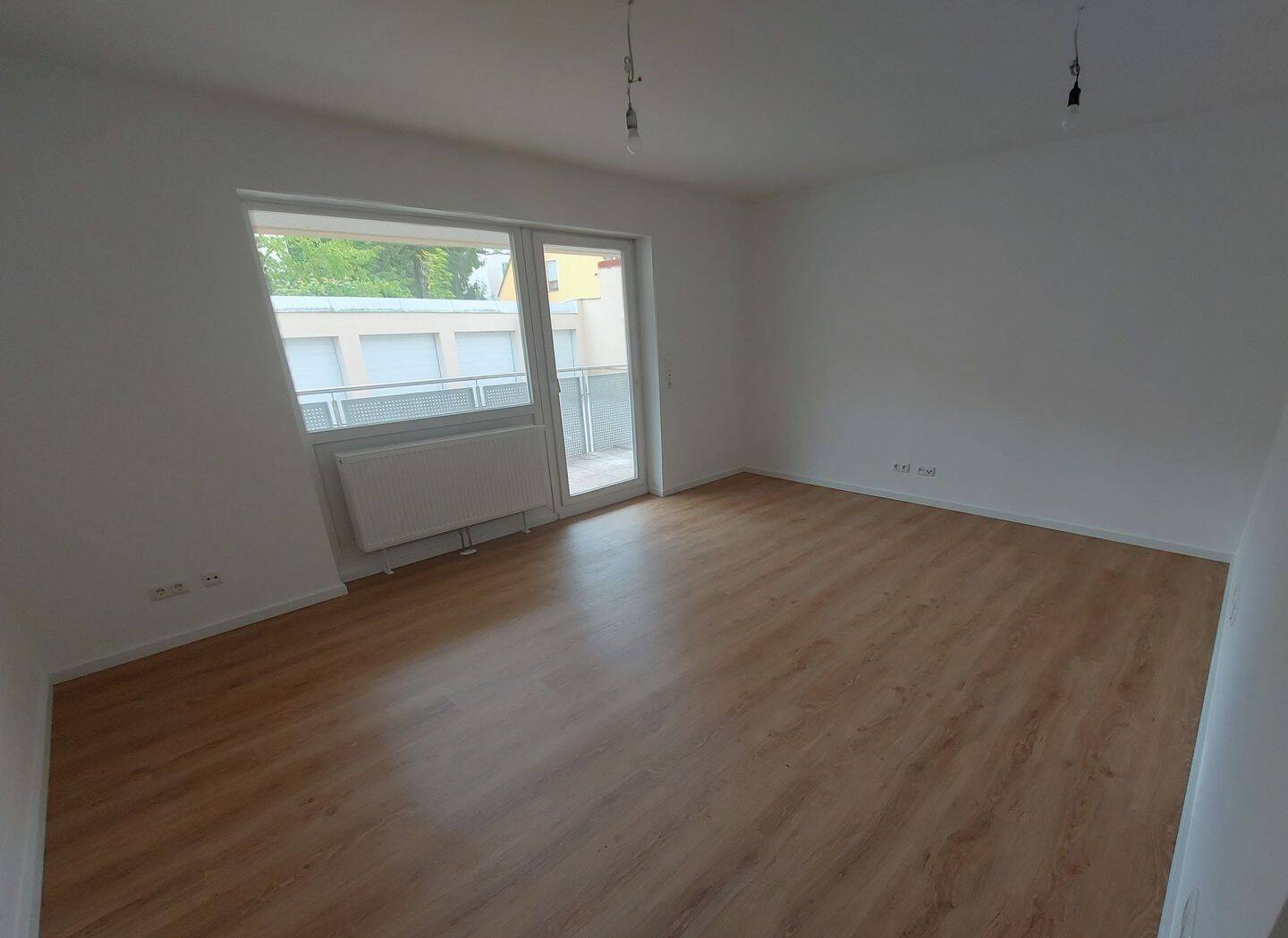 neu sanierte 2-Zimmer-Wohnung in zentraler Lage, 95444 Bayreuth (Altstadt City Gartenstadt Kreuzstein Neue Heimat)