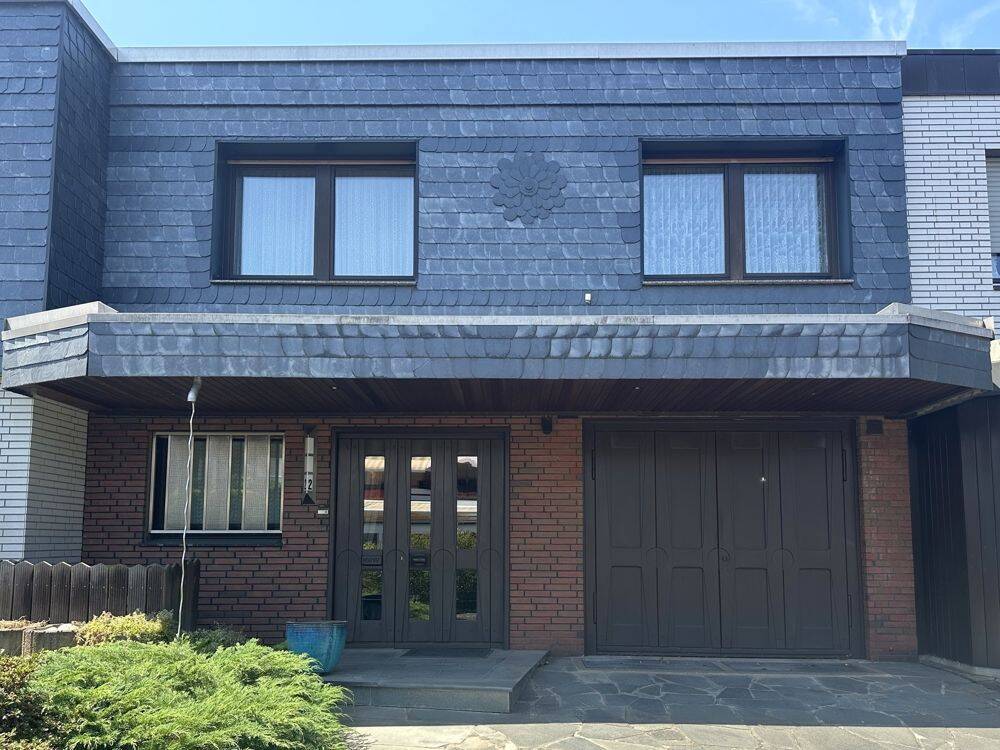 Großzügiges Reihenmittelhaus mit exklusivem Wintergarten in Herten-Westerholt, 45701 Herten