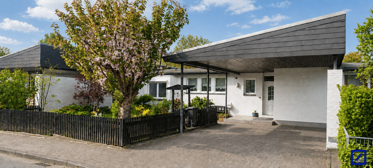 Wohnen auf einer Ebene – Gepflegter Bungalow mit uneinsehbarem Garten in Lilienthal, 28865 Lilienthal