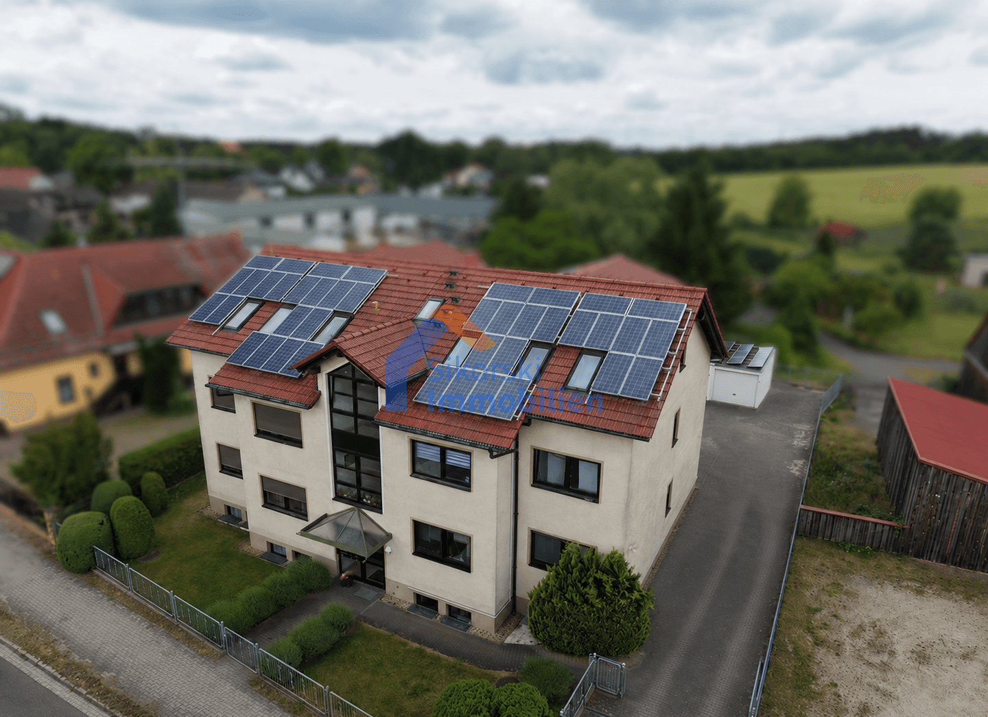 Vollvermietetes Mehrfamilienhaus mit 7 Wohneinheiten, Garagen und Photovoltaikanlage in Bestensee, 15741 Bestensee