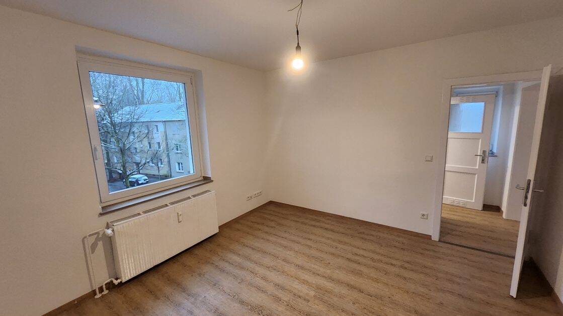 Schöne 3-Zimmer-Wohnung mit Tageslichtbad!, 45356 Essen