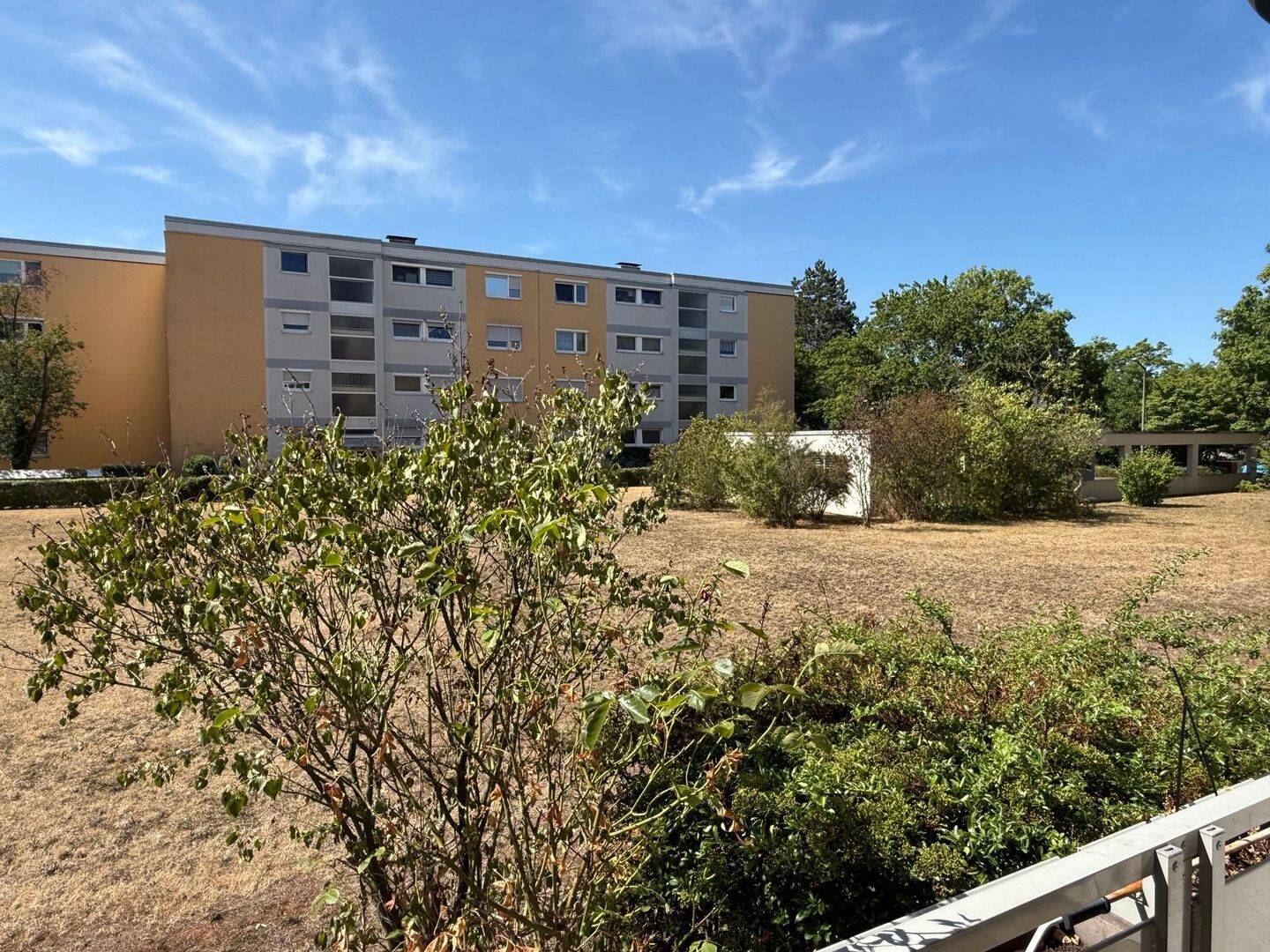RUHIGE 2-ZI.-WHG. MIT BALKON & TG-STP…, 90449 Nürnberg (Gebersdorf Neuröthenbach Röthenbach bei Schweinau)