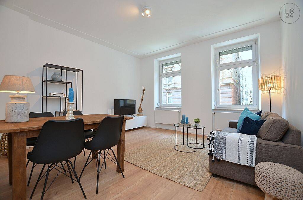 Wunderschöne und toll möblierte Wohnung in toller Lage in Stuttgart Süd, 70178 Stuttgart (Mitte Süd West)