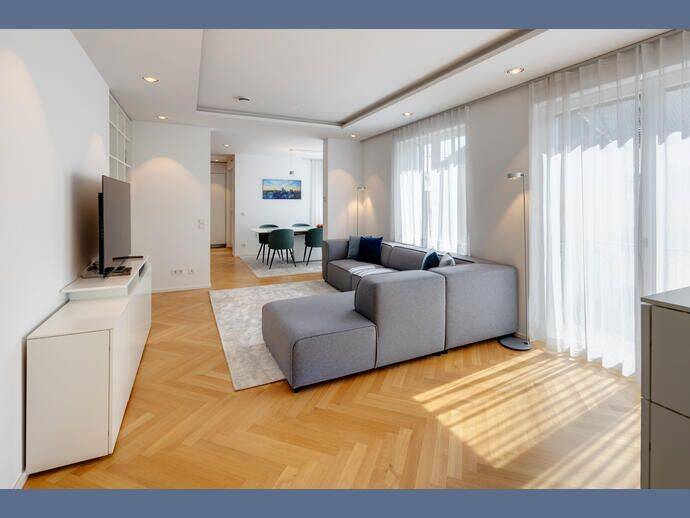 Möbliert: Hochwertige Wohnung in gehobener Wohnlage, 80639 München (Laim Neuhausen-Nymphenburg)