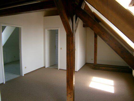 — günstige 1-Raum Wohnung unweit der Skaterbahn, ideal, wer schnell im Grünen sein will —, 14913 Niedergörsdorf