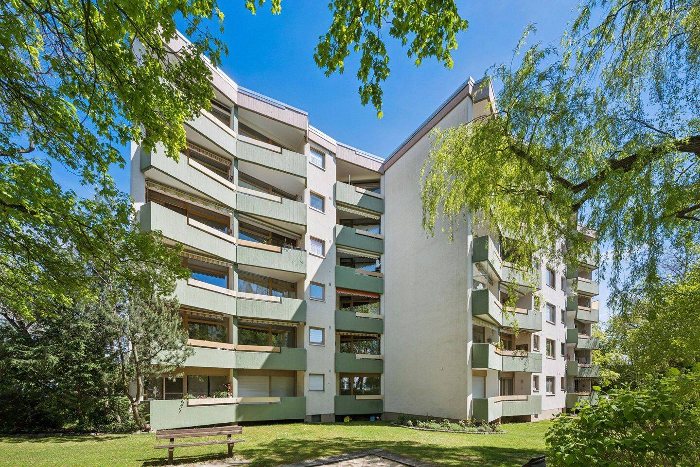 Familienfreundliche Wohnung in Zehlendorf – frisch renoviert!, 14169 Berlin (Steglitz-Zehlendorf Dahlem Lichterfelde Zehlendorf)