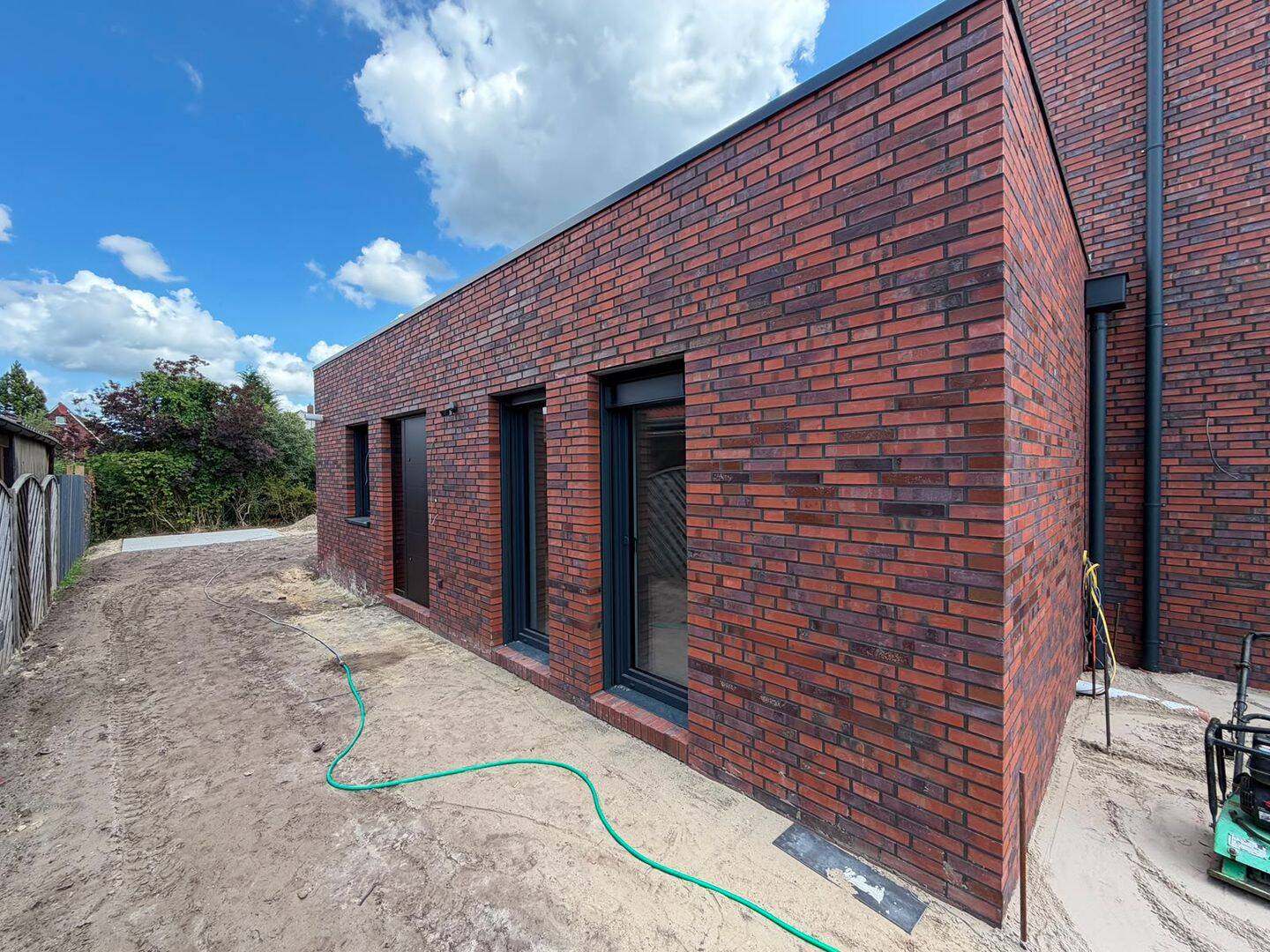 Neubau-Einliegerwohnung mit hochwertiger Ausstattung und eigenem Garten, 26127 Oldenburg (Oldb) (Alexandersfeld Bürgerfelde Nadorst)