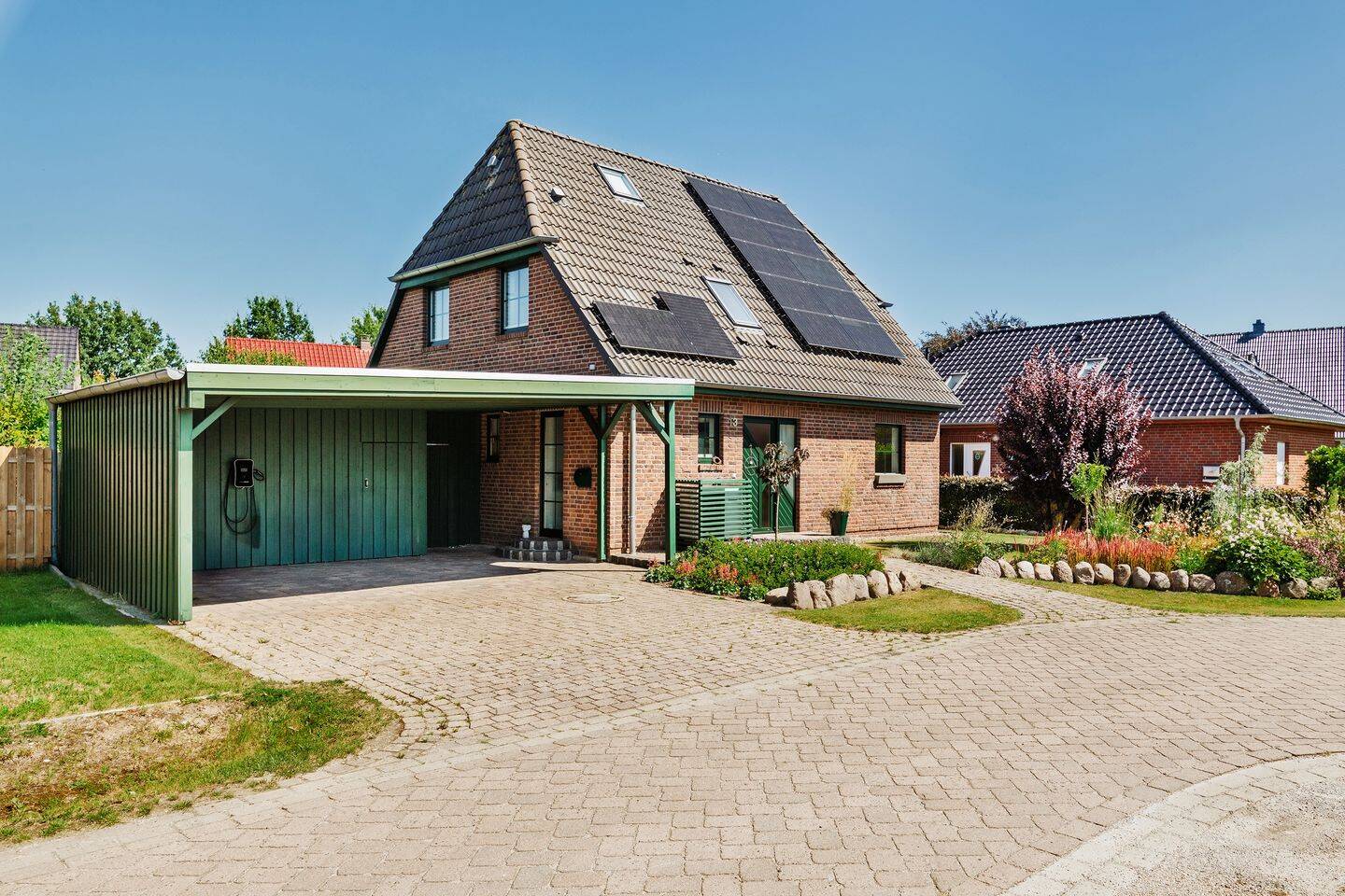 Sackgassenlage – mit PV-Anlage, Wärmepumpe und Pool, 21409 Embsen