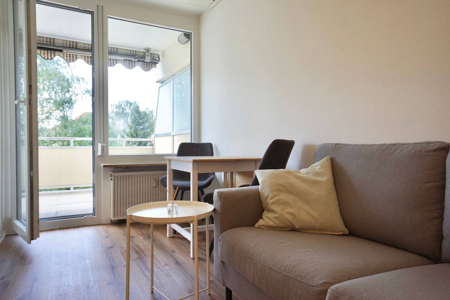 Alles was man braucht – möbliertes Apartment – Einziehen & Wohlfühlen, 90431 Nürnberg
