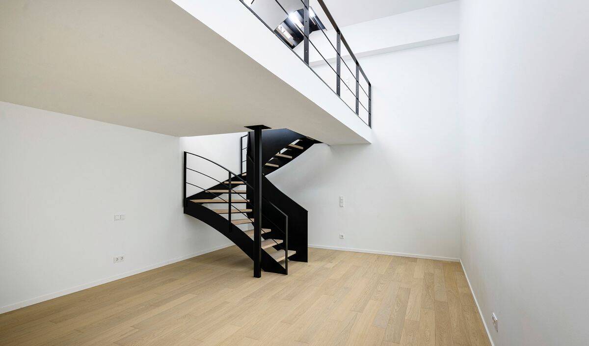 94-qm Gallery-Loft mit Privatgarten im trendigen Schwabing-West, 80797 München (Maxvorstadt Milbertshofen-Am Hart Neuhausen-Nymphenburg Schwabing-West)