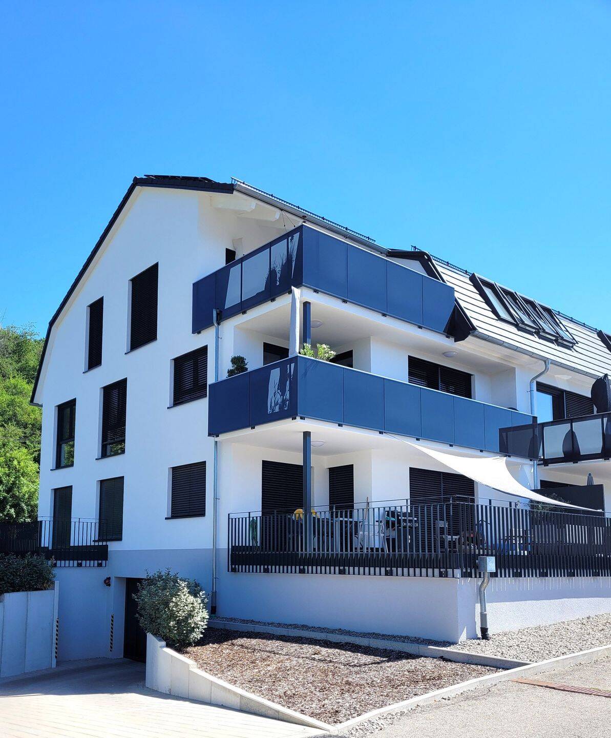 Moderne, exklusiv ausgestattete 3 – Zimmer Wohnung mit großem Balkon und viel Platz!, 72411 Bodelshausen