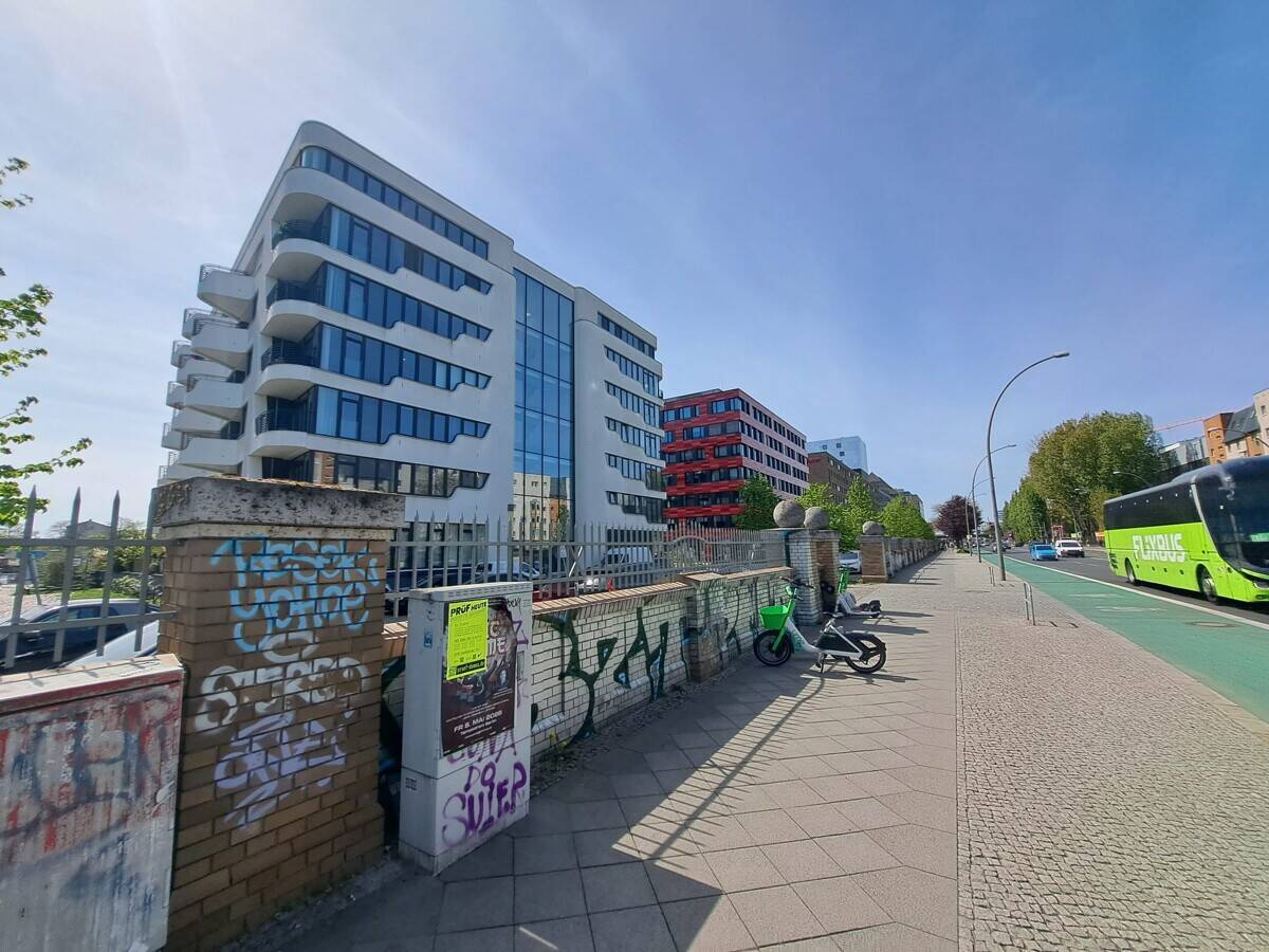 image-72592124