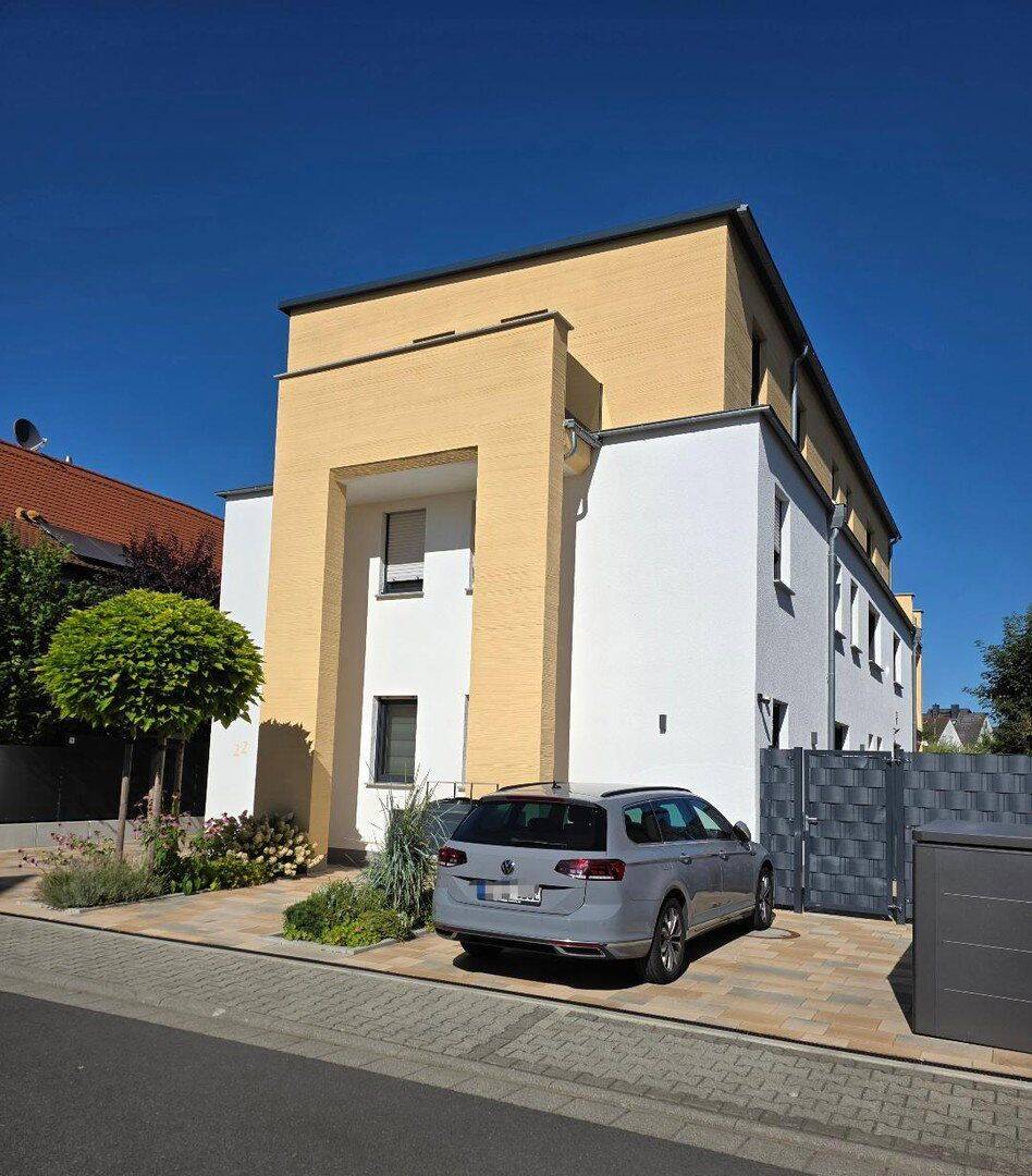 Einzigartige Dachterrassenwohnung – 3-FH – Erstbezug, 63500 Seligenstadt