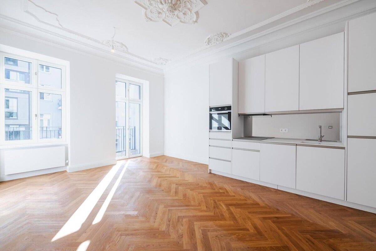 Erstklassiges Gründerzeit-Apartment mit luxuriöser Ausstattung und Süd-Balkon, 10115 Berlin (Mitte Wedding)