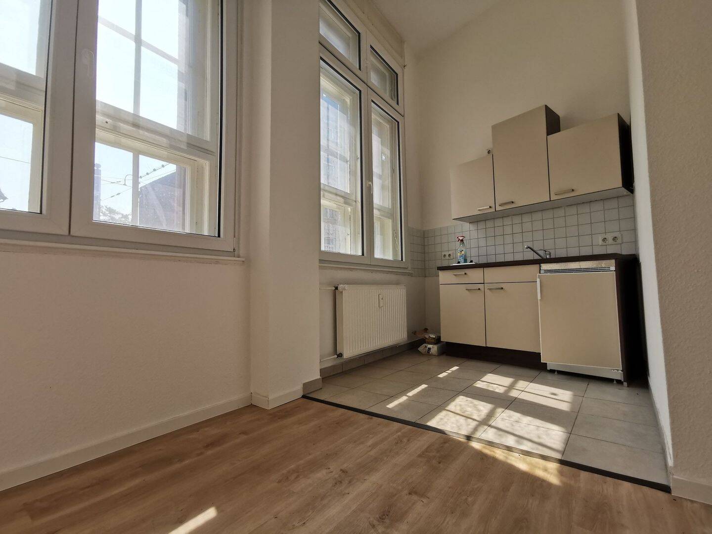 Gemütliche 1-Zimmer Appartement / Nahe Uni & Markt, 6108 Halle (Saale) (Altstadt Giebichenstein Innenstadt Paulusviertel Saaleaue)