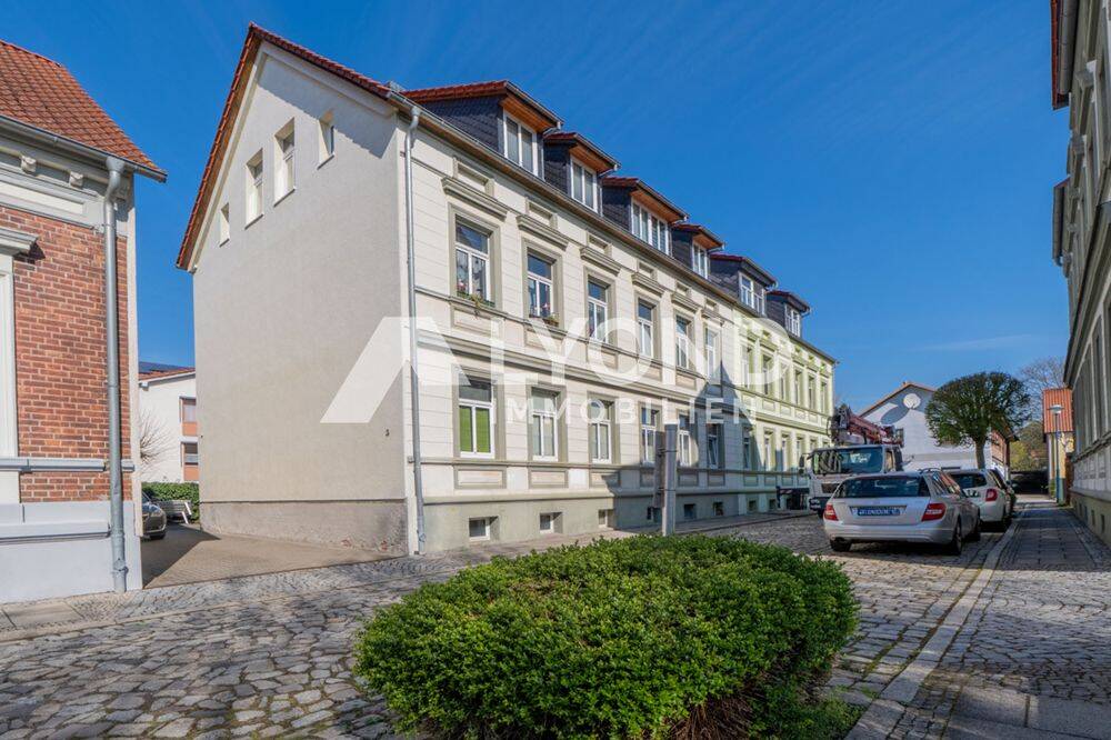 Gepflegtes Mehrfamilienhaus mit 6 Wohneinheiten, 39387 Oschersleben (Bode)
