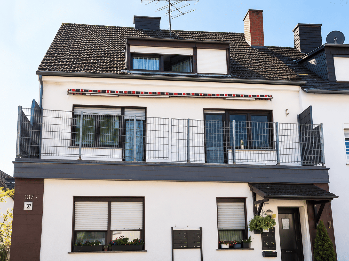 Ab 01.09.2026 frei / 3-Zimmer-Wohnung im Dachgeschoss (2. Obergeschoss) / ohne Balkon / ohne Einbauküche, 54293 Trier