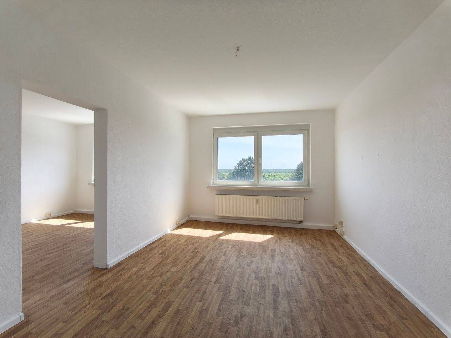 SINGLEWOHNUNG sucht…, 4552 Borna