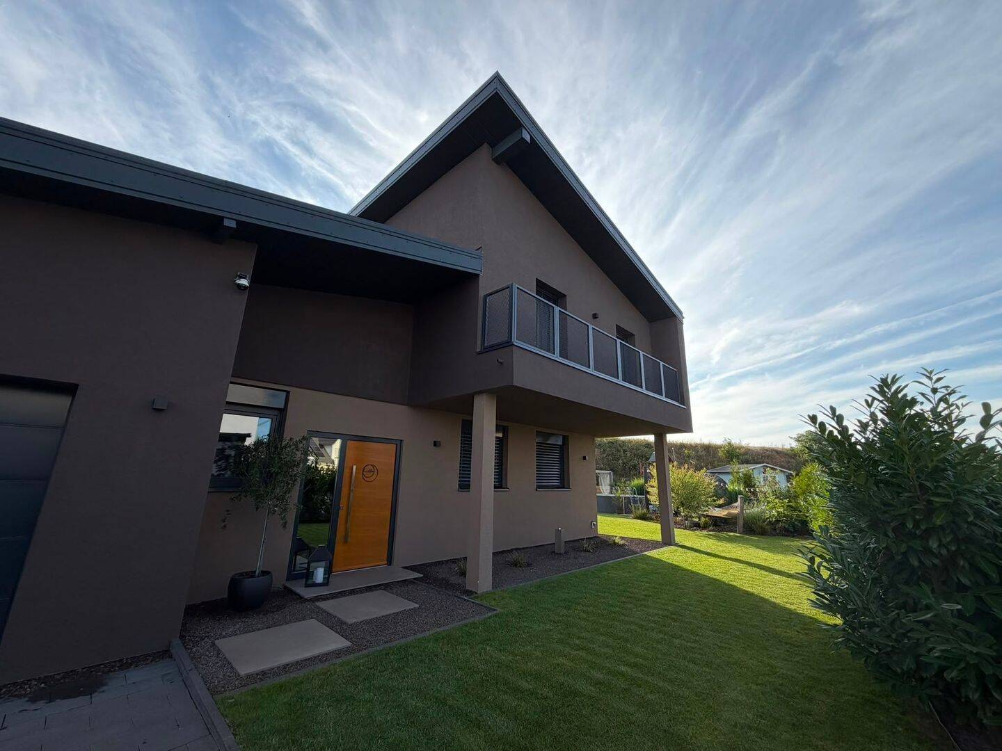 Exklusives EFH/Architektenhaus mit Smart Home, Pool, Sauna und großem Garten, 4519 Rackwitz