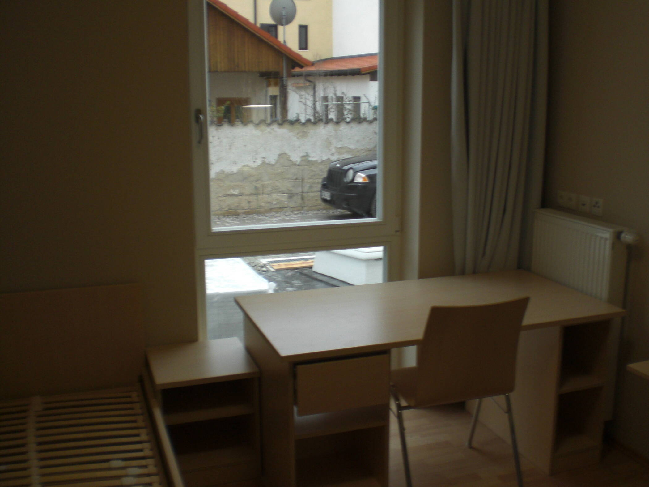 Nur an Studenten mit Immatrikulationsbescheinigung zu vermieten! Möbliertes Studenten 1-Zimmer-Apartment in zentrums…, 91054 Erlangen (Burgberg Erlangen-Nord Erlangen-Ost Innenstadt Sieglitzhof)