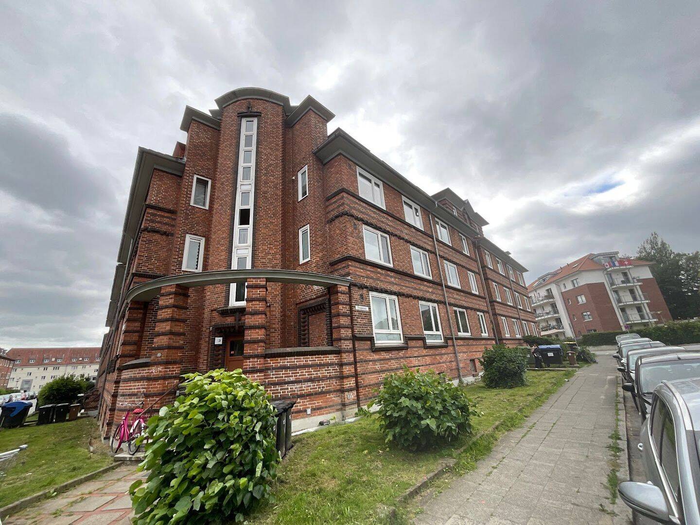 2 Zimmer-Dachgeschosswohnung mit geräumiger Wohnküche, 23558 Lübeck (Buntekuh Sankt Lorenz Nord Sankt Lorenz Süd)