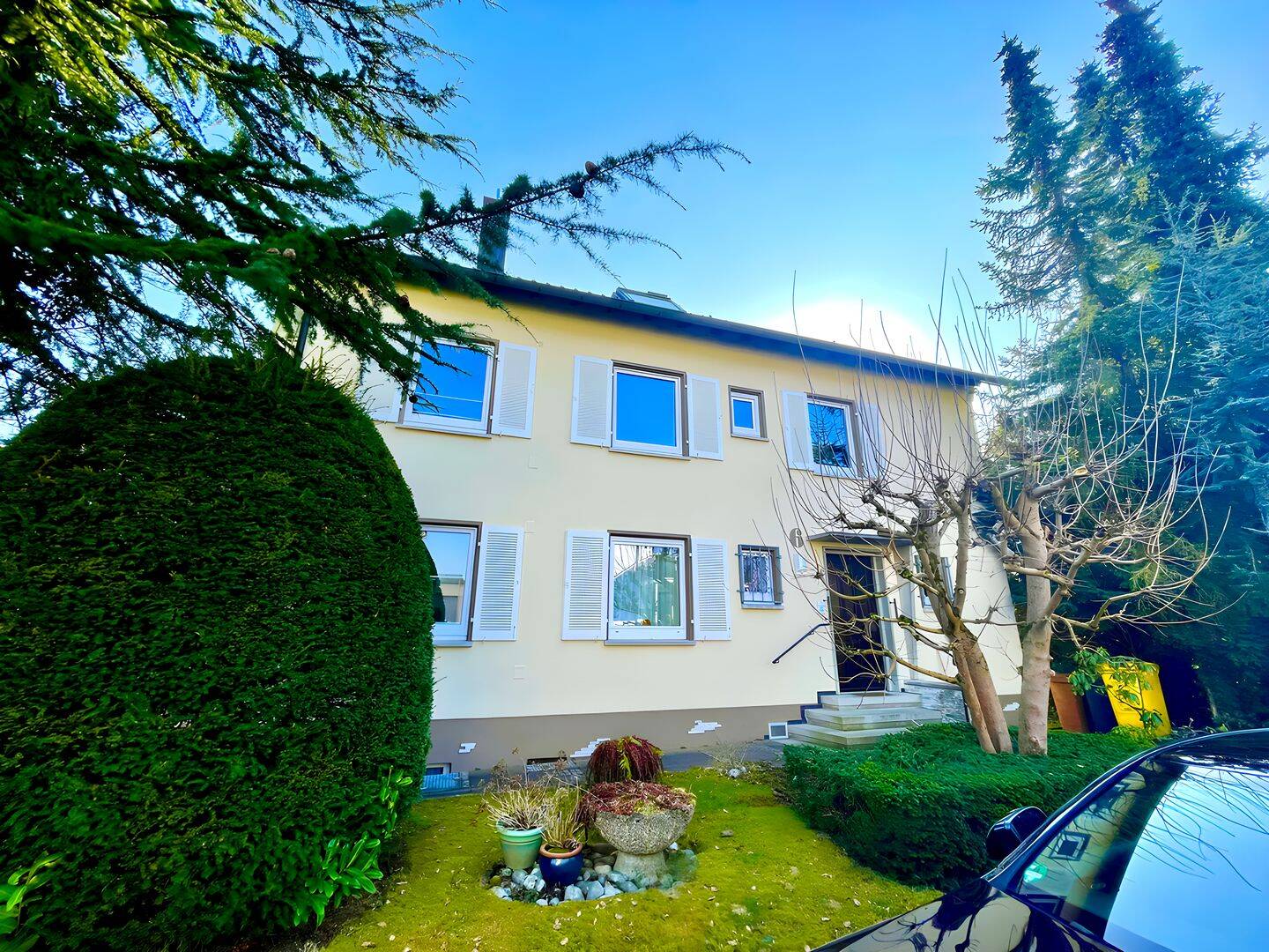 Im 1. OG mit Traumblick – 86m² für 1-2 Personen stadtnah! Ruhige Mieter gesucht ., 71364 Winnenden