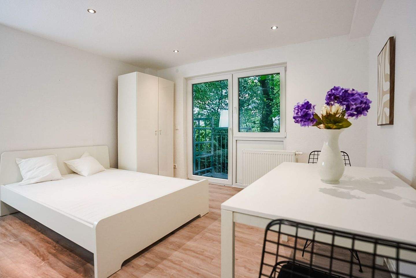 Wunderschöne vollmöblierte 1 Zimmer Wohnung, 71336 Waiblingen