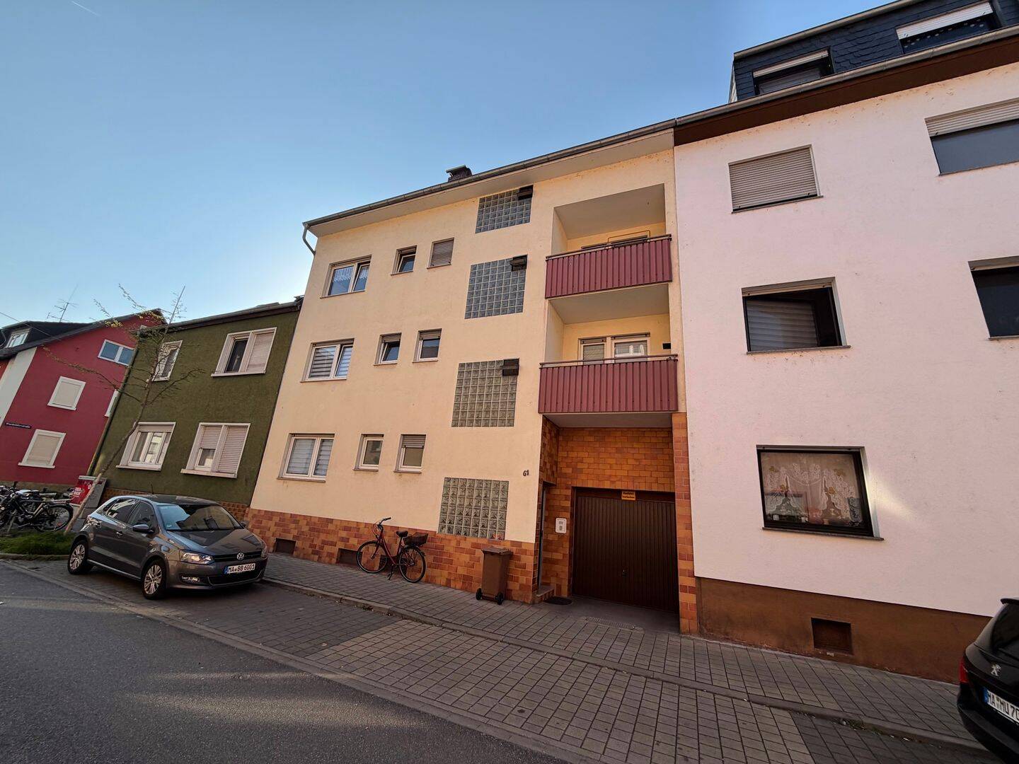 Neckarau hat, was alle suchen! 4 Wohneinheiten in einem sehr gepflegten Mehrfamilienhaus, 68199 Mannheim (Almenhof Neckarau)